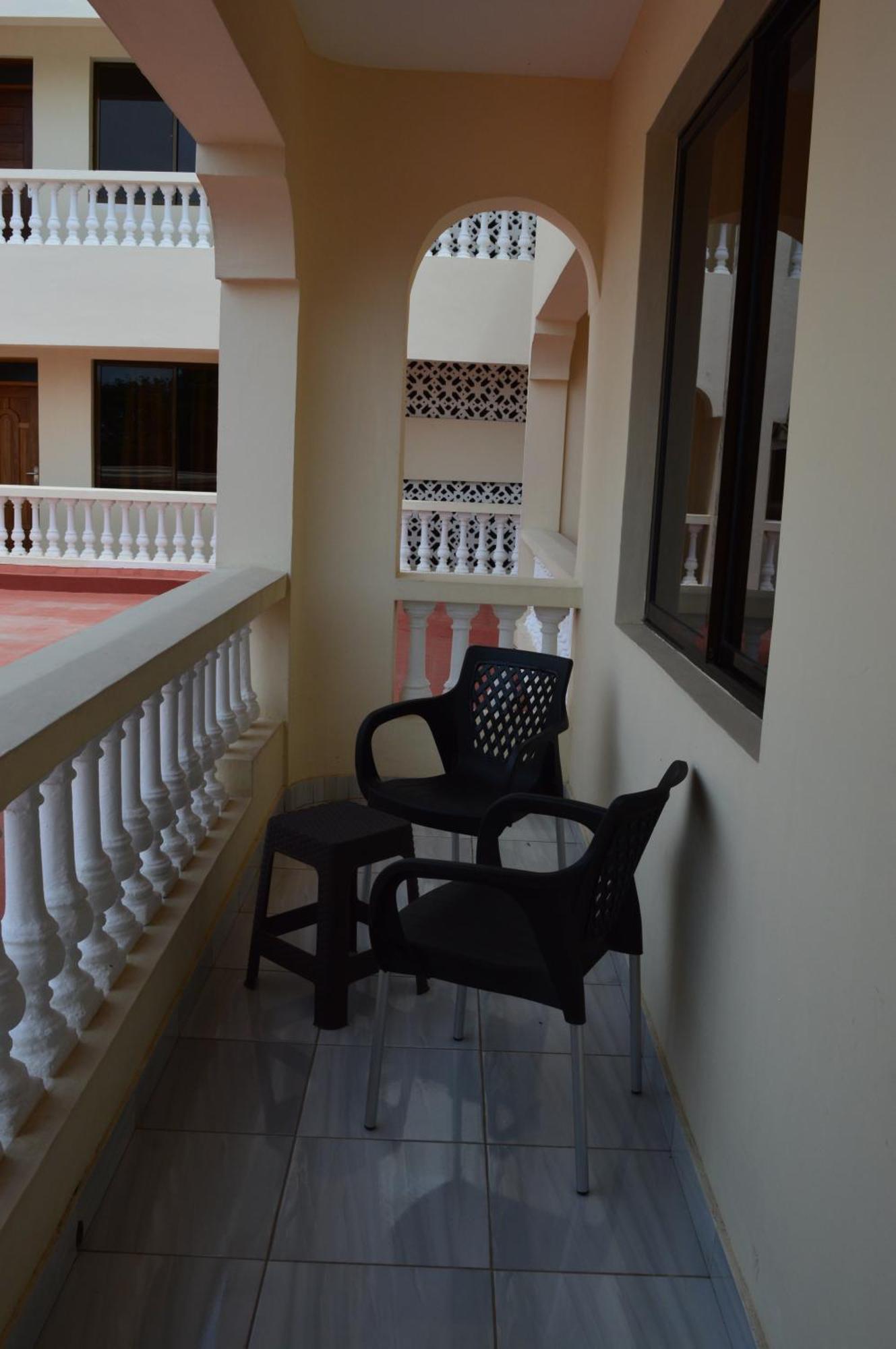 Hotel Tiffany Mombasa Exterior photo